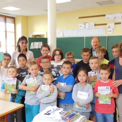 Remise dictionnaires 2016